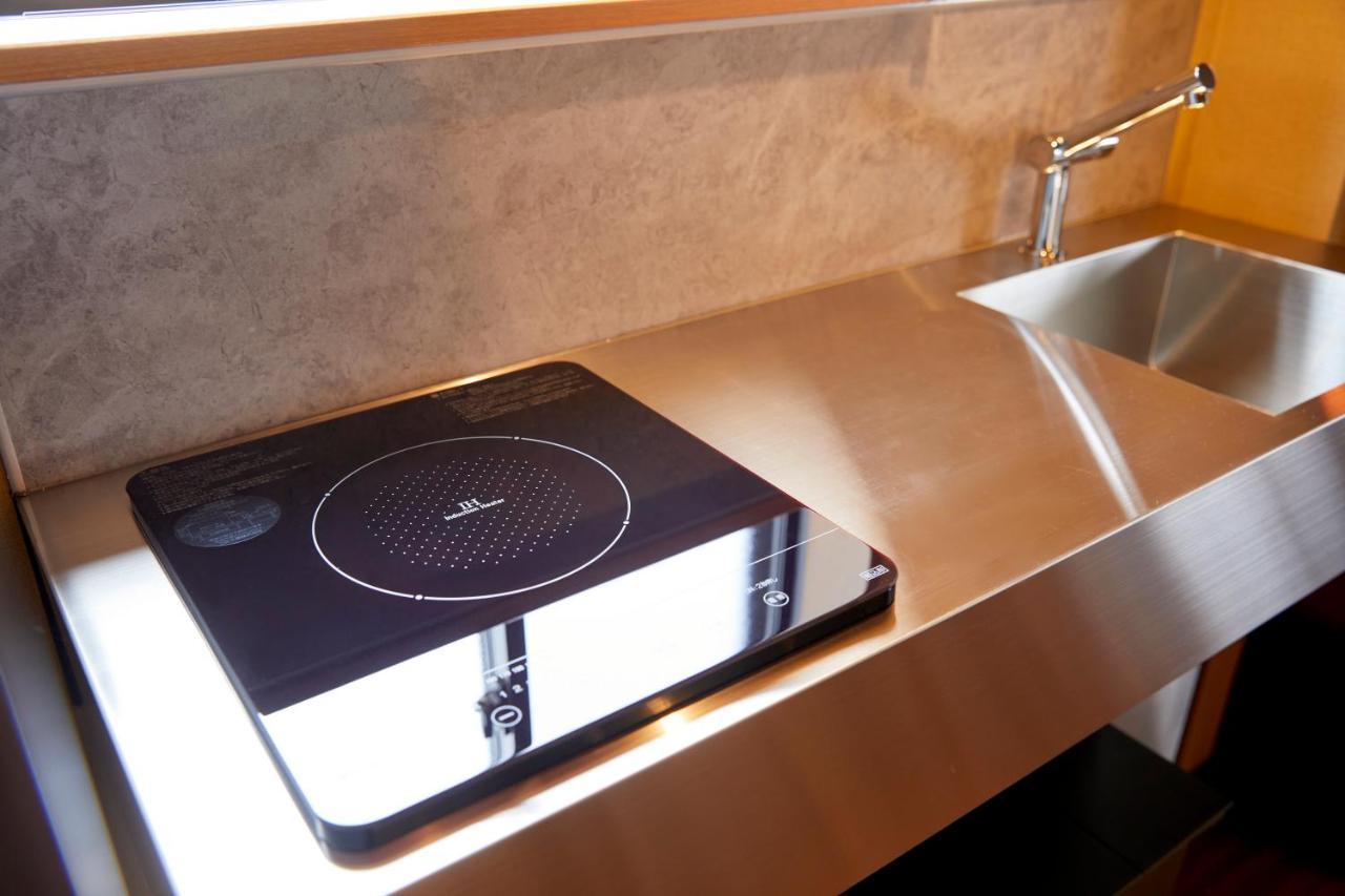 古今 天下茶屋 With A Private Parking Lot And A Half Open-air Bath And Direct To Kix 大阪市