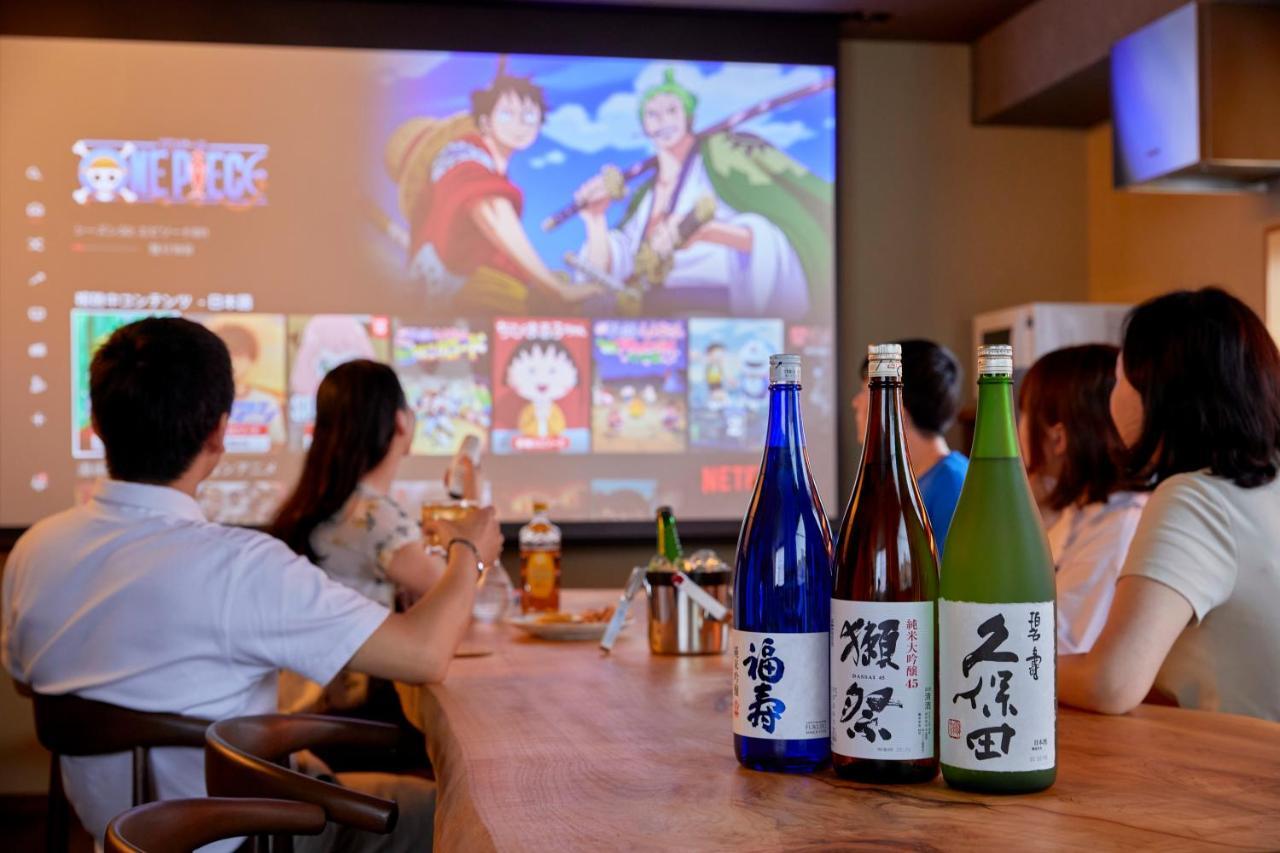 別荘 古今 天下茶屋 With A Private Parking Lot And A Half Open-air Bath And Direct To Kix