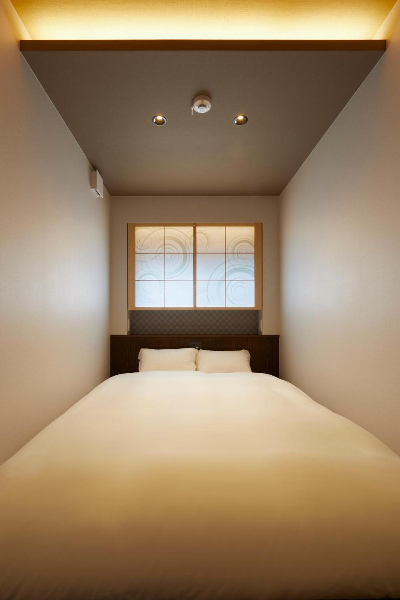 古今 天下茶屋 With A Private Parking Lot And A Half Open-air Bath And Direct To Kix 大阪市